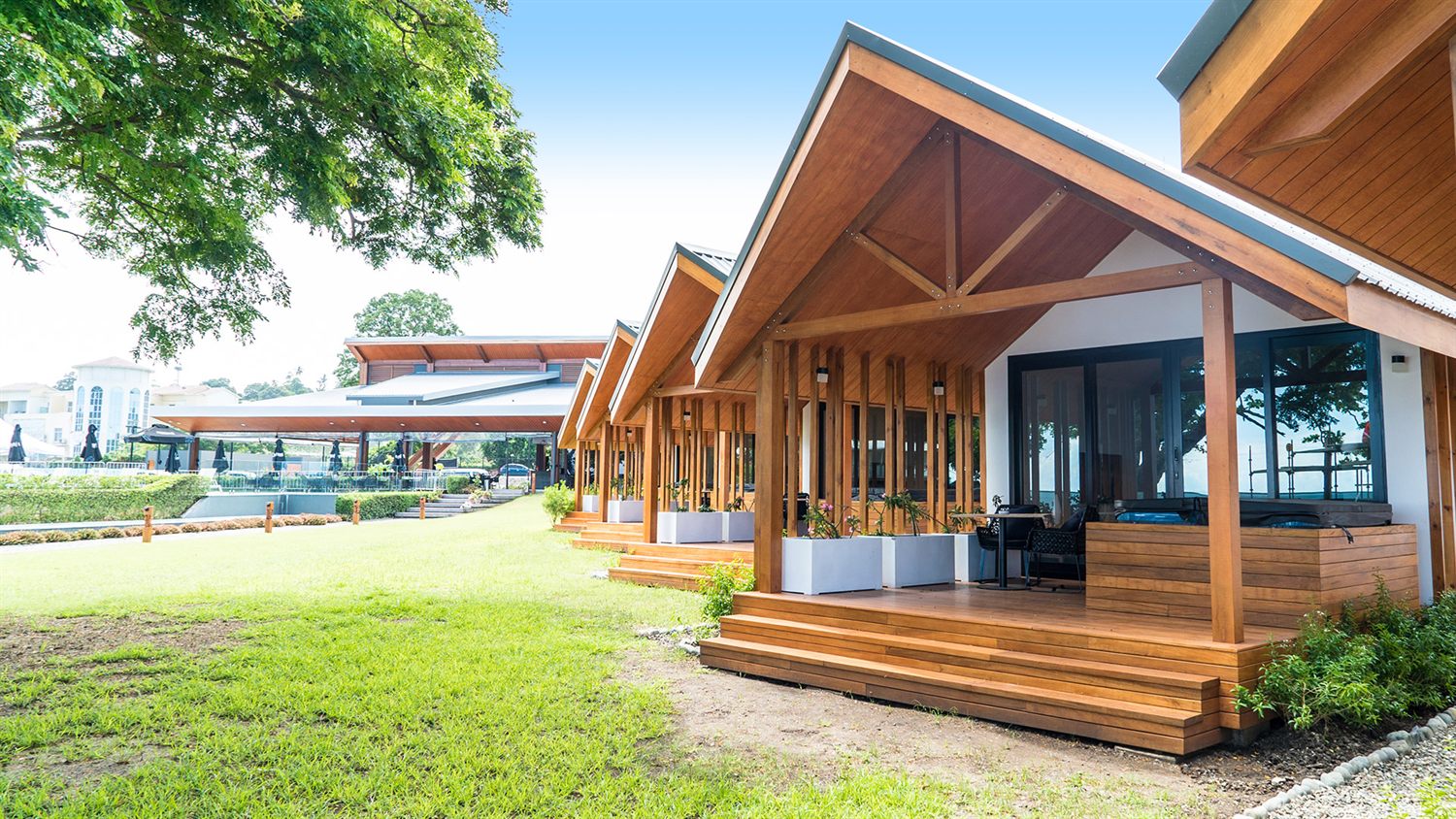 Coral Sea Resort, Honiara